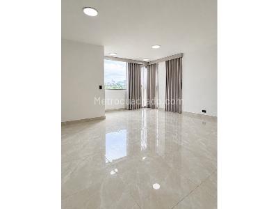 Apartamento de 3 alcobas en venta en Belen La Palma, Medellín, 112 m² · foto 4 de 18