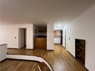 Casa de 4 alcobas en venta en Vizcaya, Medellín, 234 m² · foto 4 de 20
