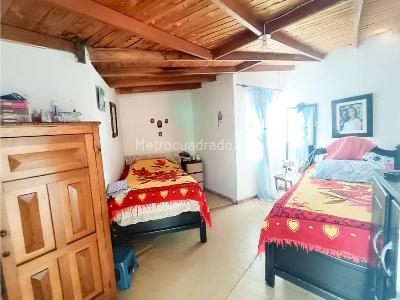 Apartamento de 3 alcobas en venta en Metropolitano, Medellín, 49 m² · foto 5 de 11