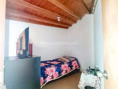 Apartamento de 3 alcobas en venta en Metropolitano, Medellín, 49 m² · foto 6 de 11