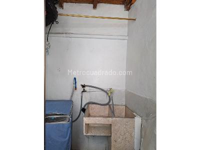Apartamento de 3 alcobas en venta en Metropolitano, Medellín, 49 m² · foto 10 de 11