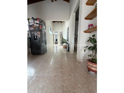 Apartamento de 3 alcobas en venta en Palenque, Medellín, 93 m² · foto 4 de 15