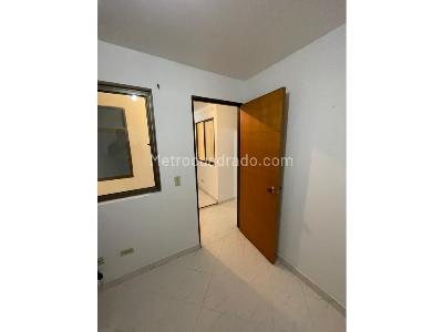 Apartamento en venta en San Jose, Itagüí · foto 8 de 11