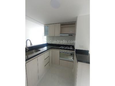 Apartamento de 3 alcobas en venta en Villa Flora, Medellín, 73 m² · foto 10 de 20