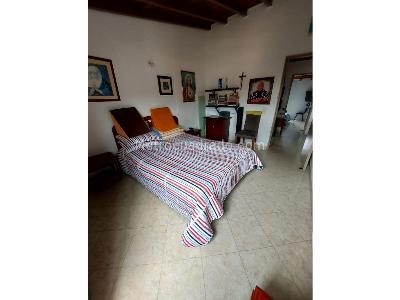 Apartamento en venta en Boston, Medellín · foto 7 de 13