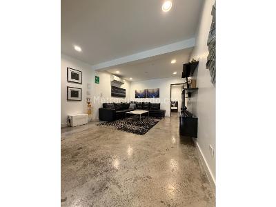Casa de 5 alcobas en venta en Manila, Medellín, 450 m² · foto 2 de 19