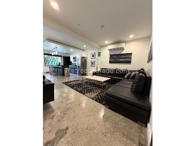 Casa de 5 alcobas en venta en Manila, Medellín, 450 m² · foto 18 de 19