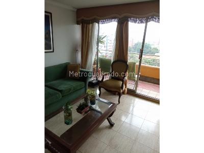 Apartamento en venta en Laureles, Medellín · foto 3 de 20