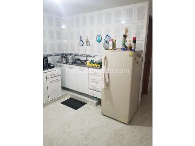 Casa de 4 alcobas en venta en Eduardo Santos, Medellín, 140 m² · foto 4 de 16