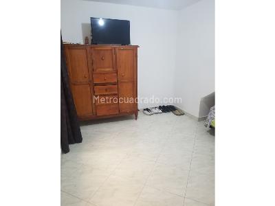 Casa de 4 alcobas en venta en Eduardo Santos, Medellín, 140 m² · foto 10 de 16