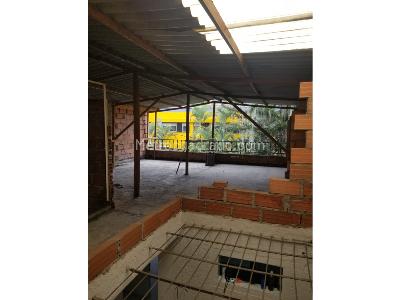 Casa de 4 alcobas en venta en Eduardo Santos, Medellín, 140 m² · foto 15 de 16