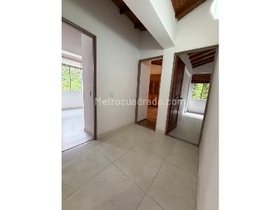 Apartamento en venta en El Poblado, Medellín · foto 4 de 11