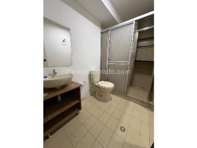 Apartaestudio en venta en Estadio, Medellín, 65 m² · foto 6 de 8