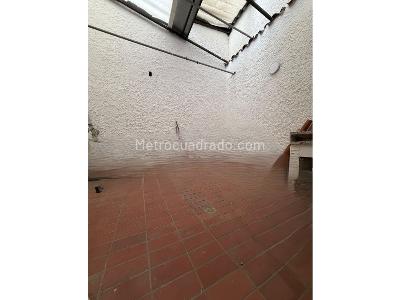 Apartaestudio en venta en Estadio, Medellín, 65 m² · foto 7 de 8