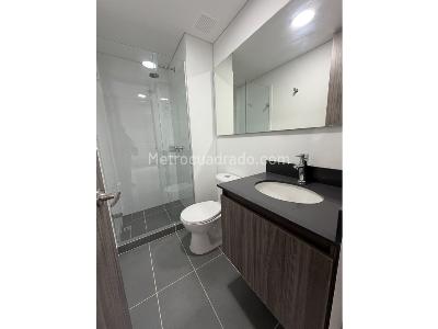 Apartamento en venta en El Poblado, Medellín · foto 5 de 12