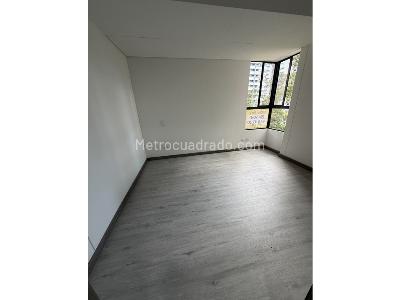 Apartamento en venta en El Poblado, Medellín · foto 8 de 12