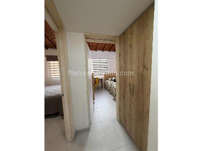 Apartamento en venta en Santa Lucia, Medellín · foto 6 de 15