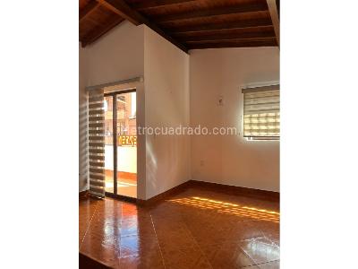 Apartamento en venta en Santa Lucia, Medellín · foto 3 de 14