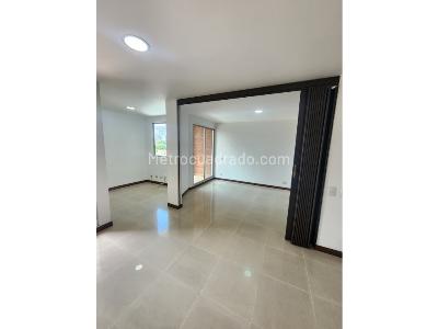 Apartaestudio en arriendo en Laureles, Medellín · foto 5 de 12