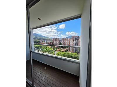 Apartamento en venta en Suramerica, Itagüí · foto 4 de 12