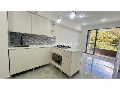 Apartamento de 2 alcobas en venta en San Remo, Sabaneta, 54 m² · foto 2 de 11