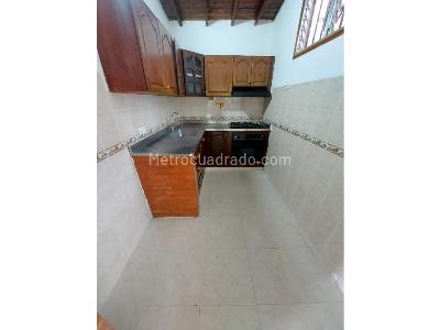 Apartamento de 4 alcobas en arriendo en Francisco Zea, Medellín, 90 m² · foto 2 de 14