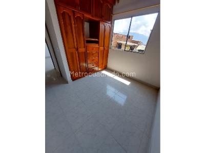 Apartamento de 4 alcobas en arriendo en Francisco Zea, Medellín, 90 m² · foto 8 de 14