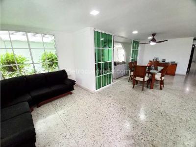 Casa en venta en Altamira, Barranquilla · foto 2 de 20