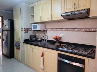 Apartamento en venta en Ciudad Jardin, Barranquilla · foto 3 de 12