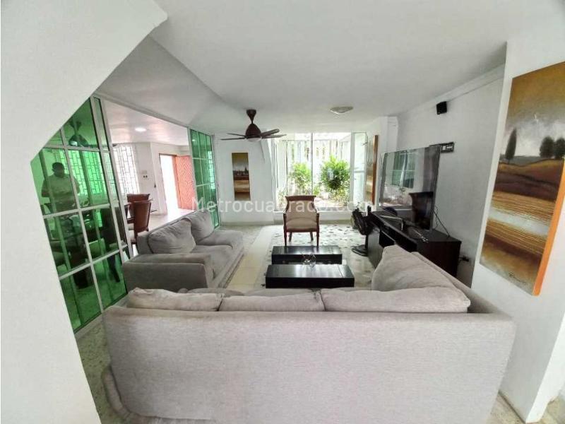Casa – Barranquilla, Altamira, Riomar - Más