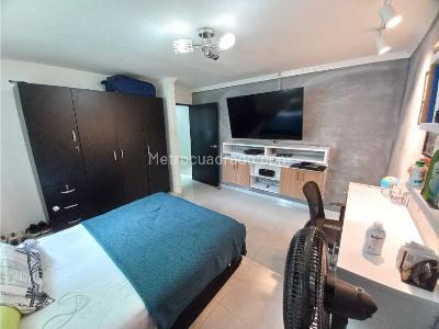 Casa de 5 alcobas en arriendo en Altamira, Barranquilla, 614 m² · foto 14 de 20