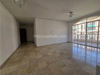 Apartamento en arriendo en Altos De Riomar, Barranquilla · foto 2 de 16