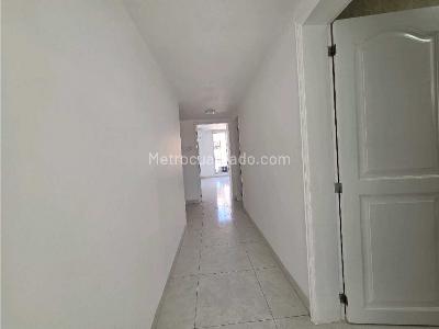 Apartamento en arriendo en Altos De Riomar, Barranquilla · foto 4 de 16