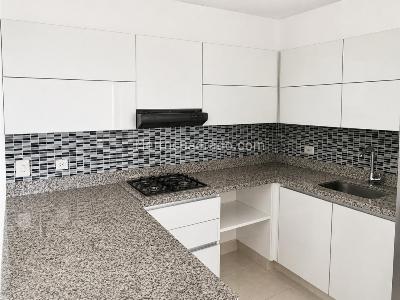 Apartamento en venta en La Campiña, Barranquilla · foto 3 de 12