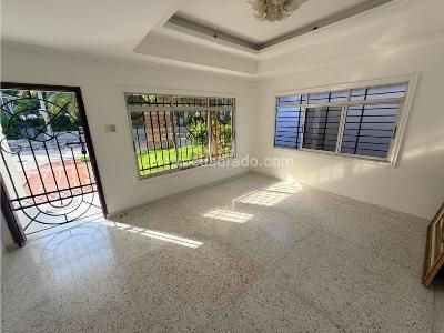 Casa de 3 alcobas en venta en Paraiso, Barranquilla, 235 m² · foto 1 de 15