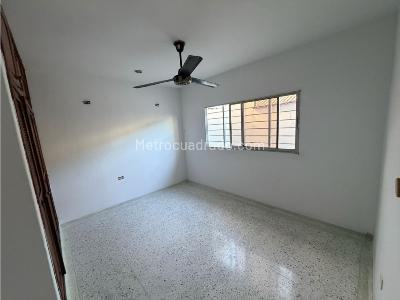 Casa de 3 alcobas en venta en Paraiso, Barranquilla, 235 m² · foto 3 de 15