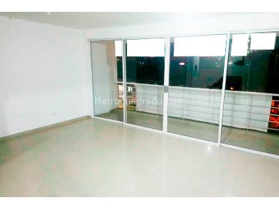 Apartamento de 3 alcobas en venta en Florida, Floridablanca, 92 m² · foto 2 de 7