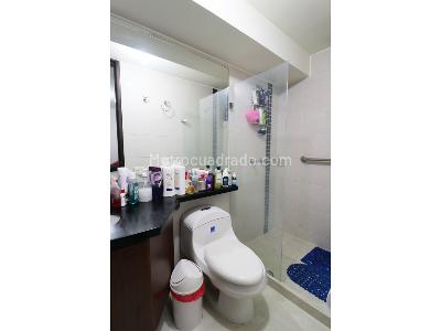 Apartamento de 3 alcobas en venta en Versalles, Floridablanca, 99 m² · foto 8 de 10