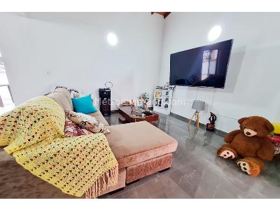 Apartamento de 3 alcobas en venta en Cañaveral, Floridablanca, 167 m² · foto 2 de 18