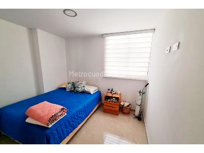 Apartamento de 3 alcobas en venta en Cañaveral, Floridablanca, 167 m² · foto 4 de 18