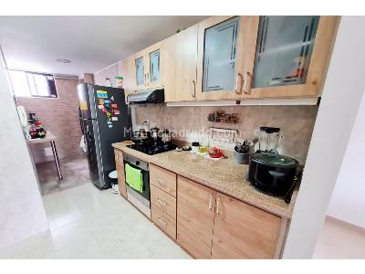 Apartamento de 3 alcobas en venta en Cañaveral, Floridablanca, 167 m² · foto 7 de 18