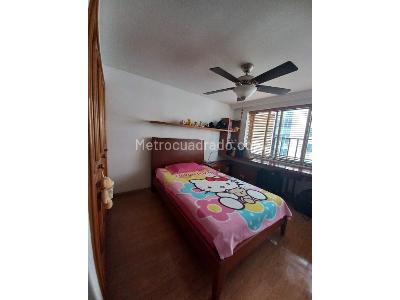 Apartamento de 3 alcobas en venta en Cabecera Del Llano, Bucaramanga, 166 m² · foto 5 de 9