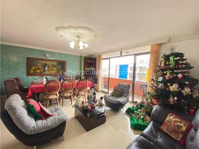 Apartamento de 3 alcobas en venta en La Aurora, Bucaramanga, 112 m² · foto 2 de 8