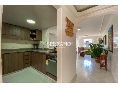 Apartamento de 3 alcobas en venta en Cañaveral, Floridablanca, 197 m² · foto 2 de 20