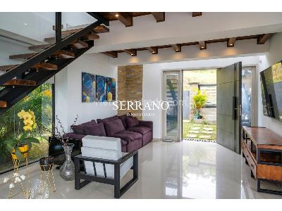 Casa de 4 alcobas en venta en Casiano, Floridablanca, 248 m² · foto 2 de 11