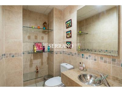 Apartamento de 3 alcobas en venta en Cabecera Del Llano, Bucaramanga, 216 m² · foto 4 de 13