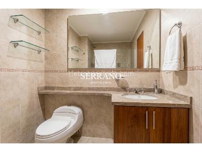 Apartamento de 3 alcobas en venta en Cabecera Del Llano, Bucaramanga, 216 m² · foto 10 de 13