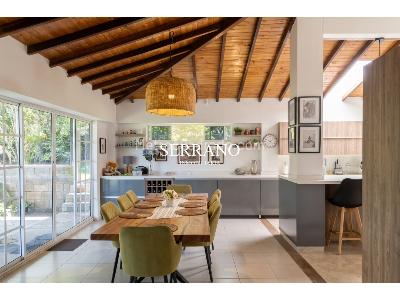 Casa de 4 alcobas en venta en Menzuly, Floridablanca, 397 m² · foto 2 de 17