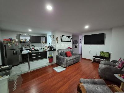 Apartamento de 2 alcobas en venta en La Fraguita, Bogotá, 68 m² · foto 6 de 18