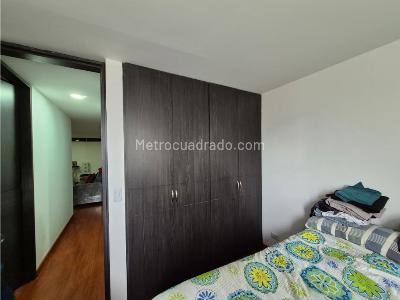 Apartamento de 2 alcobas en venta en La Fraguita, Bogotá, 68 m² · foto 10 de 18